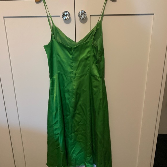 To THE Max silk satin 6 EUC - Picture 2 of 6